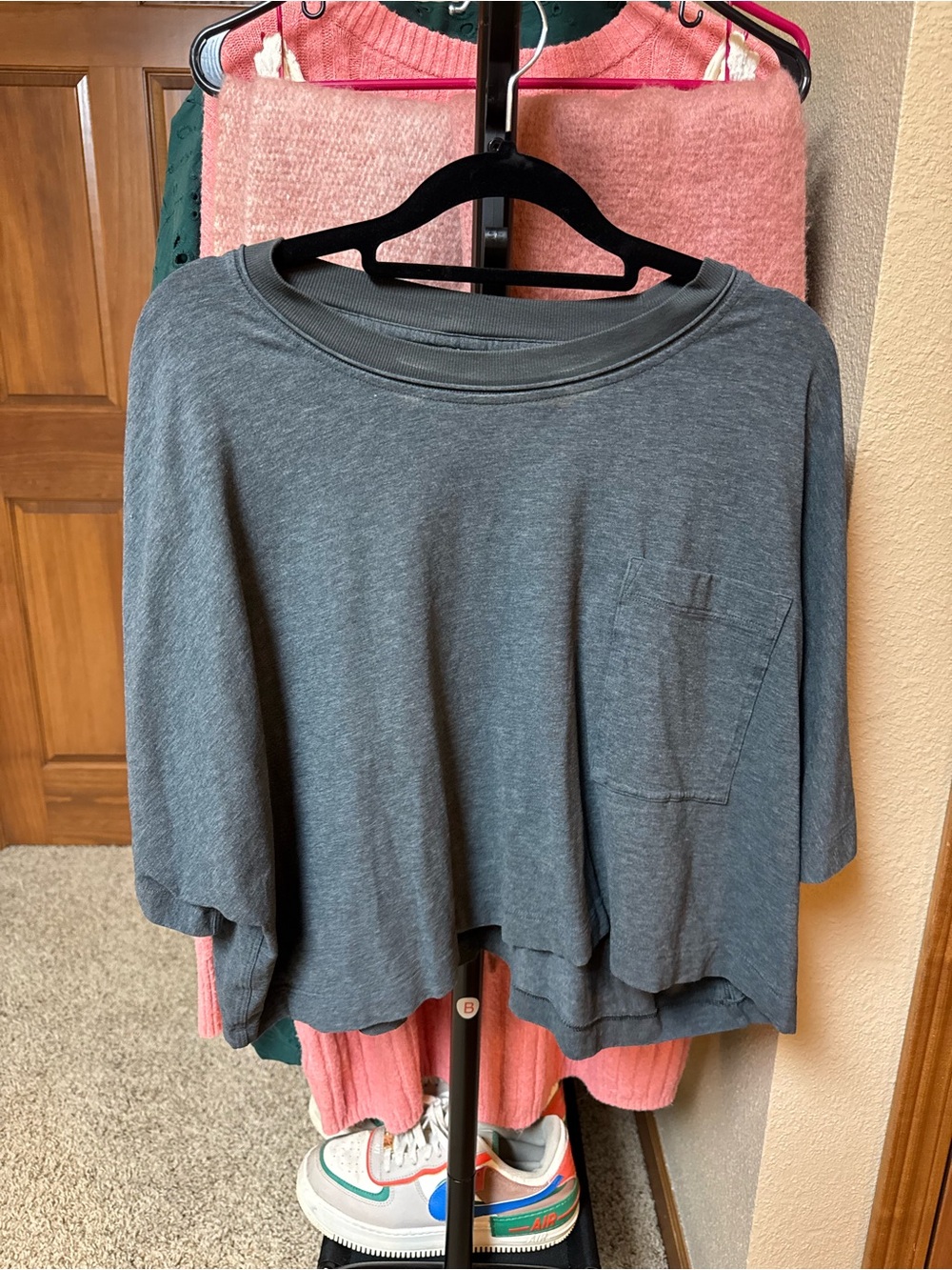 lululemon athletica Charcoal Gray Short Sleeve Relaxed Pocket Tee